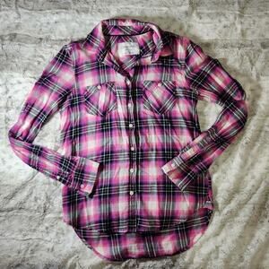 Aeropostale Pink and Black Plaid Flannel 100% Cotton Button Up Shirt Blouse - S